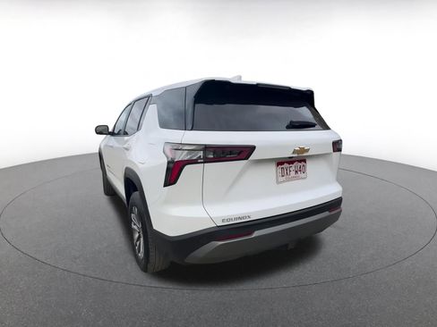 Used 2025 Chevrolet Equinox LT image 11