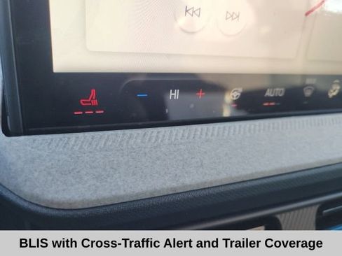 New 2026 Ford Maverick XLT w/ XLT Luxury Package image 12