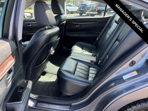 Used 2017 Lexus ES 350 w/ Luxury Package FWD image 16
