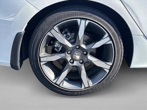 Used 2026 Honda Civic Sport Touring image 7