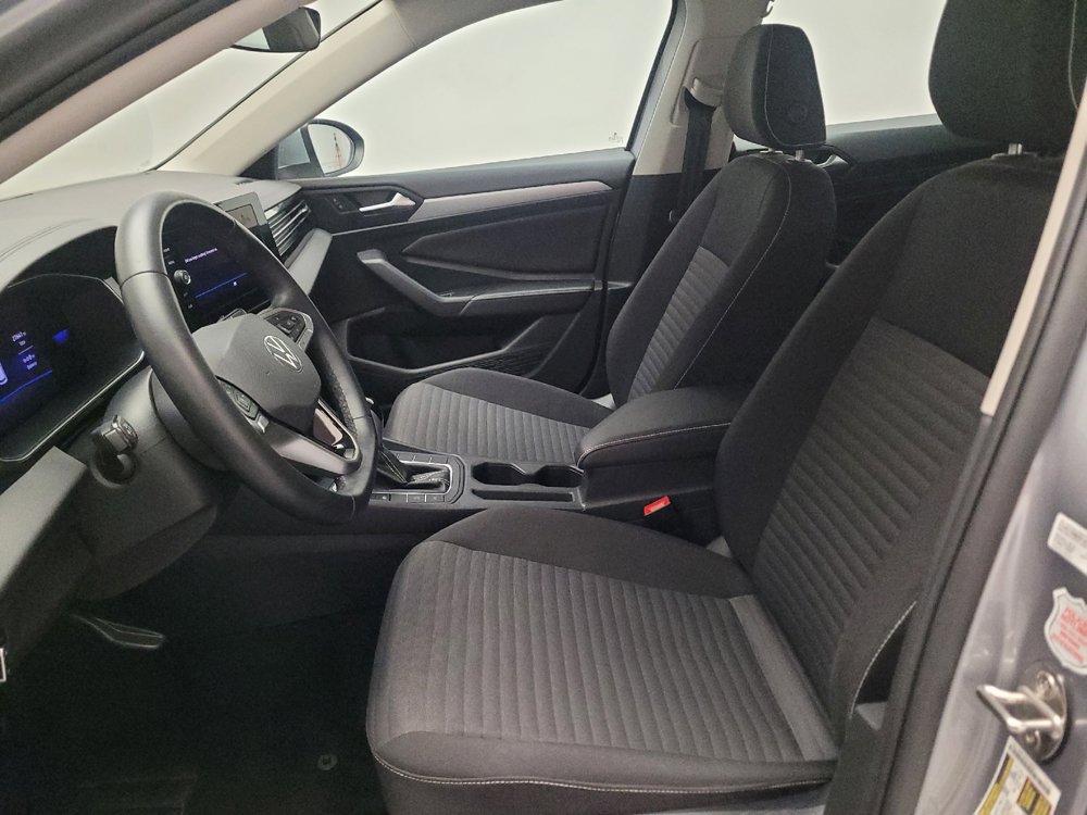 Used 2025 Volkswagen Jetta S FWD image 17