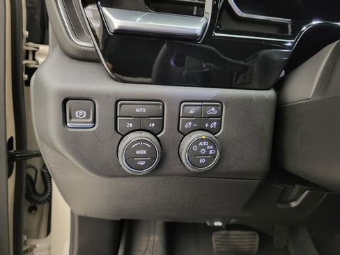 New 2026 Chevrolet Silverado 1500 RST w/ Dark Appearance Package image 35