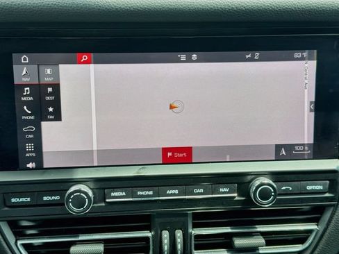Used 2019 Porsche Macan AWD/4WD image 31