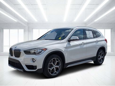 Used 2019 BMW X1 sDrive28i image 7