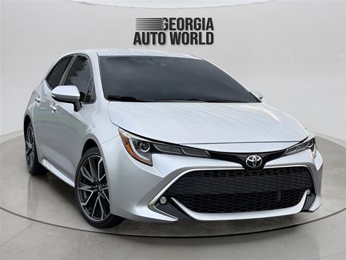 Used 2019 Toyota Corolla XSE FWD image 4