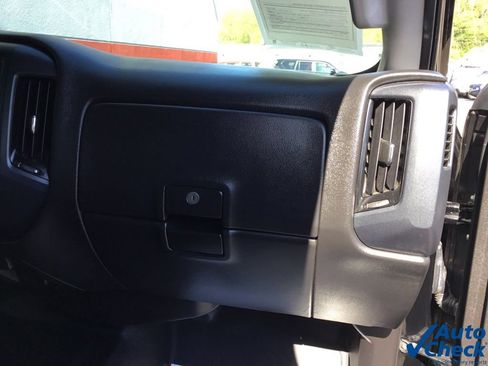 Used 2018 Chevrolet Silverado 2500 W/T w/ Snow Plow Prep Package AWD/4WD image 42