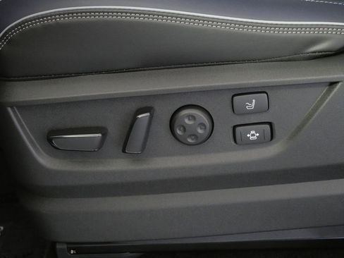 New 2026 INFINITI QX80 4WD image 14