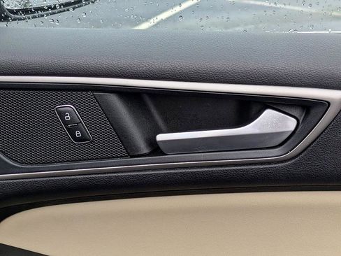 Used 2022 Ford Edge SEL w/ Convenience Package image 35