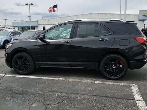 Certified 2021 Chevrolet Equinox Premier w/ Redline Edition AWD/4WD image 6