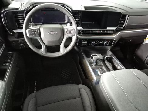 New 2026 Chevrolet Silverado 1500 RST w/ Z71 Off-Road Package image 10