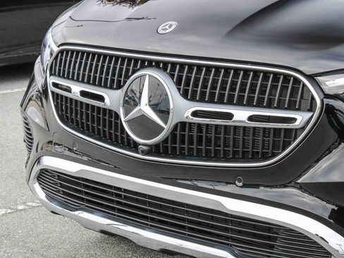 Certified 2026 Mercedes-Benz GLC 300 4MATIC image 6