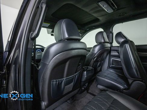 Used 2025 Kia Telluride SX Prestige X-Line AWD/4WD image 27