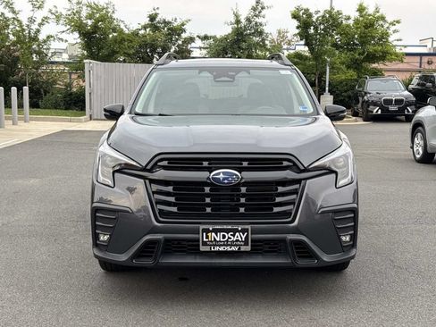 Used 2023 Subaru Ascent Onyx Edition AWD/4WD image 7