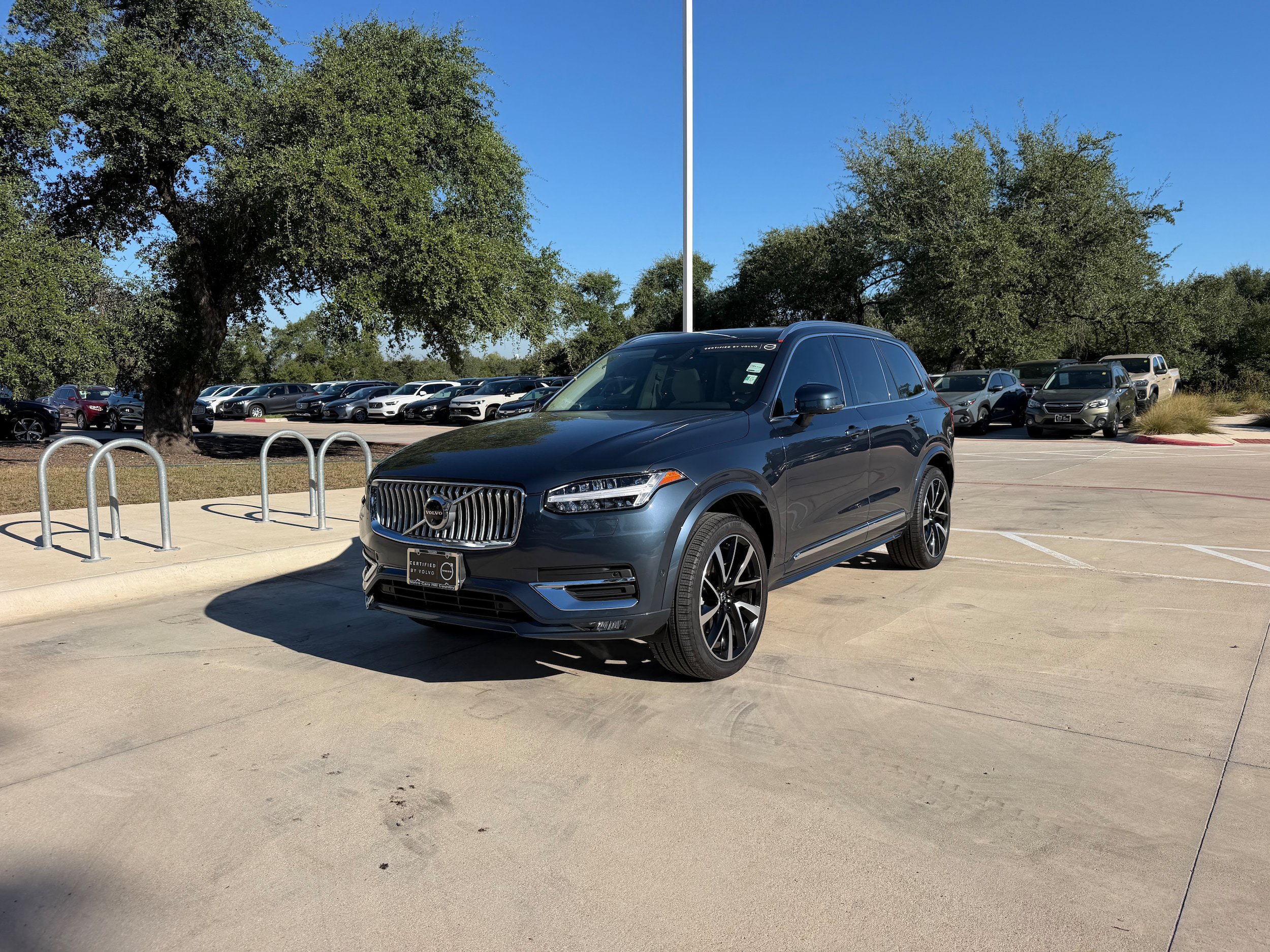 Certified 2025 Volvo XC90 B6 Plus w/ Protection Package Premier AWD/4WD image 2