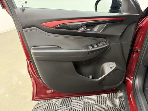 Used 2024 Chevrolet TrailBlazer RS w/ Convenience Package image 12