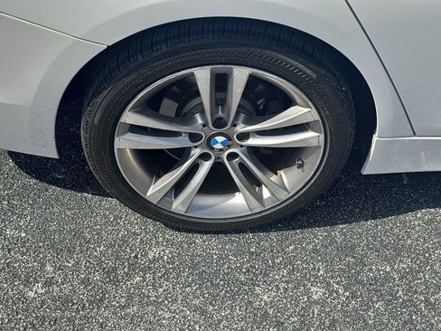 Used 2017 BMW 330i Sedan image 5