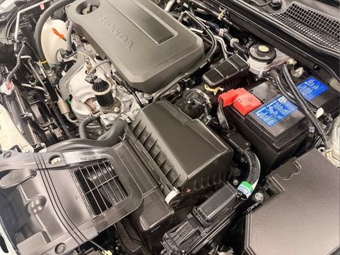 Certified 2025 Honda Civic Sport image 10