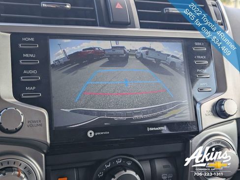 Used 2022 Toyota 4Runner SR5 AWD/4WD image 21