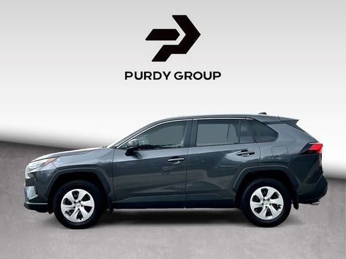 Used 2024 Toyota RAV4 LE FWD image 5
