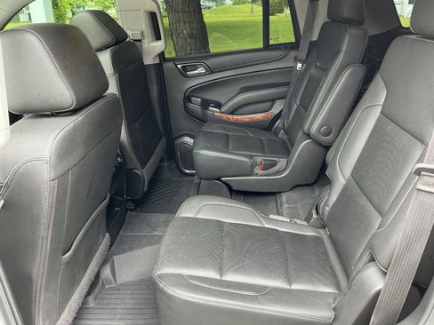 Used 2018 Chevrolet Tahoe Premier w/ RST 6.2L Performance Edition AWD/4WD image 19