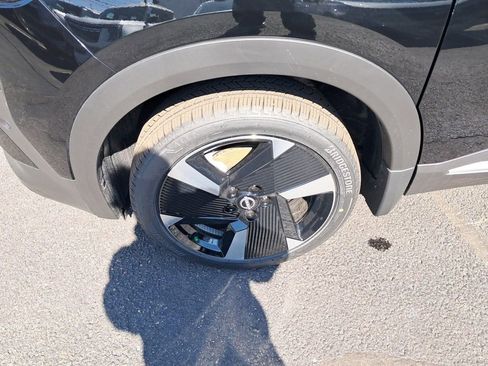 New 2025 Nissan Kicks SR image 28