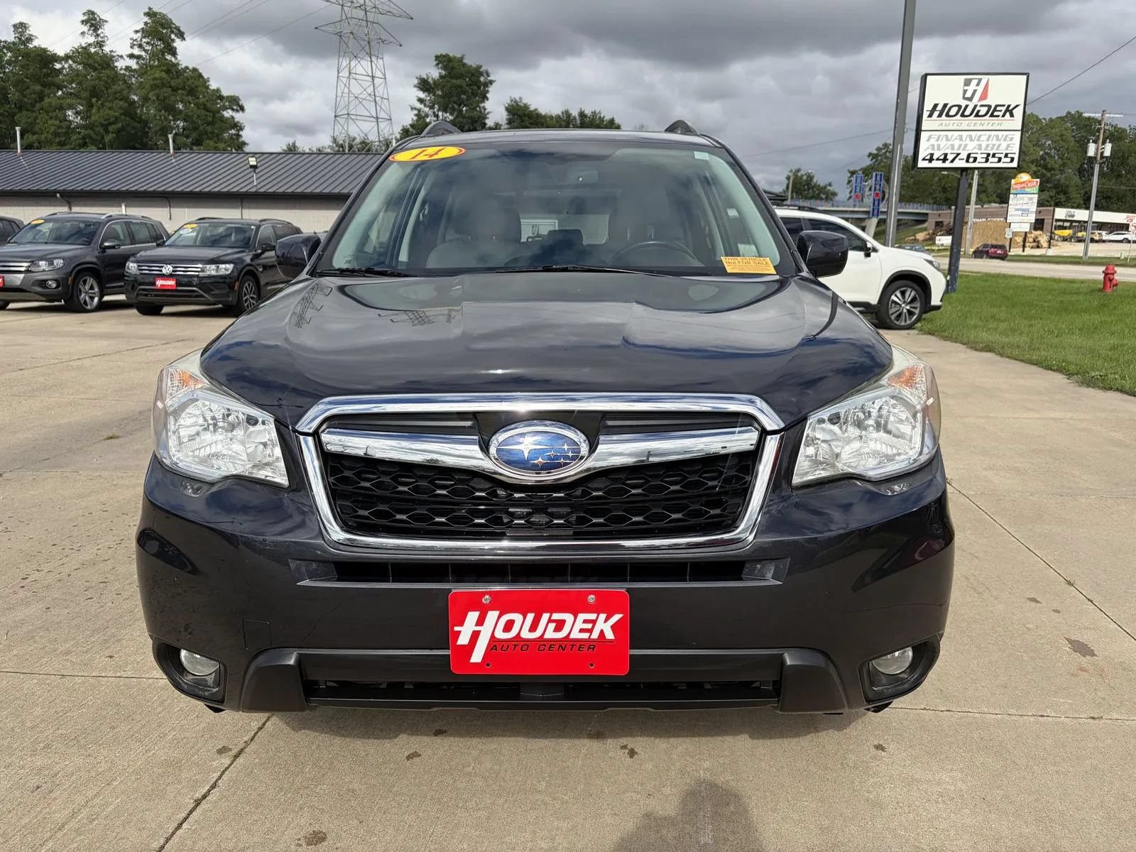 Used 2014 Subaru Forester 2.5i Limited w/ Popular Package #2 AWD/4WD image 2