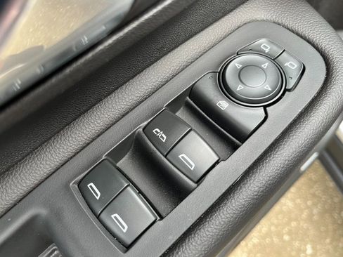 Used 2020 GMC Terrain Denali w/ Denali Premium Package image 10