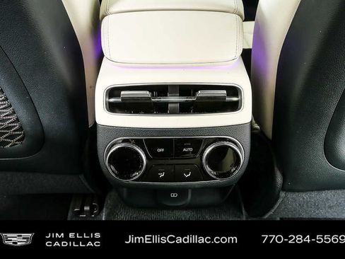 Used 2025 Genesis Electrified GV70 AWD/4WD image 19