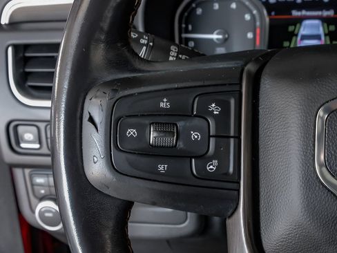 Used 2021 GMC Yukon AT4 w/ Rear Media and Nav Package AWD/4WD image 16