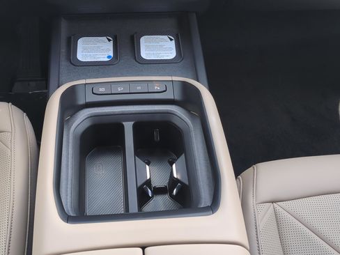 New 2027 Kia Telluride EX w/ Towing Package FWD image 17