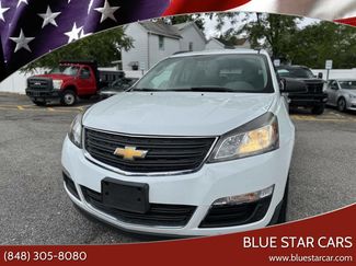 Used 2017 Chevrolet Traverse LS video 1