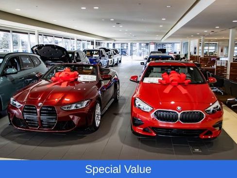 Used 2025 BMW 760i xDrive AWD/4WD image 30