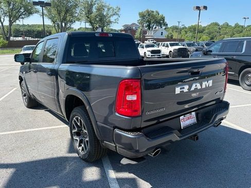 New 2026 RAM 1500 Laramie AWD/4WD image 5