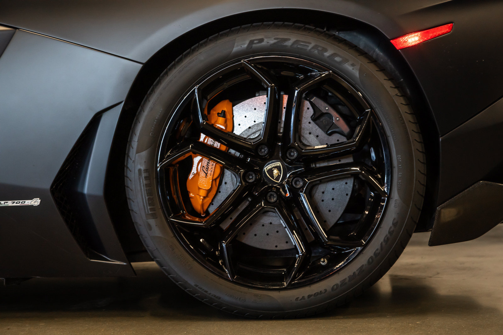 Used 2012 Lamborghini Aventador LP 700-4 AWD/4WD image 19