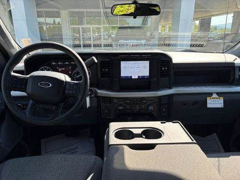 Used 2024 Ford F250 XL w/ XL Chrome Package AWD/4WD image 6