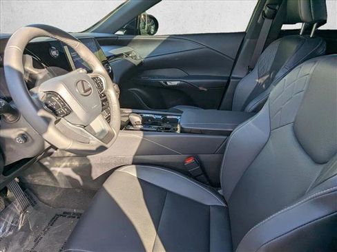 Certified 2025 Lexus RX 350 FWD image 19