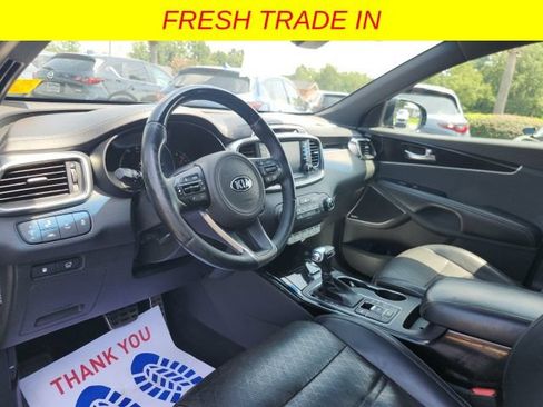Used 2018 Kia Sorento SX FWD image 19