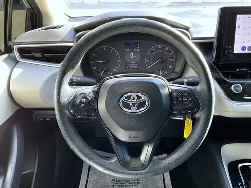 Used 2023 Toyota Corolla LE image 12