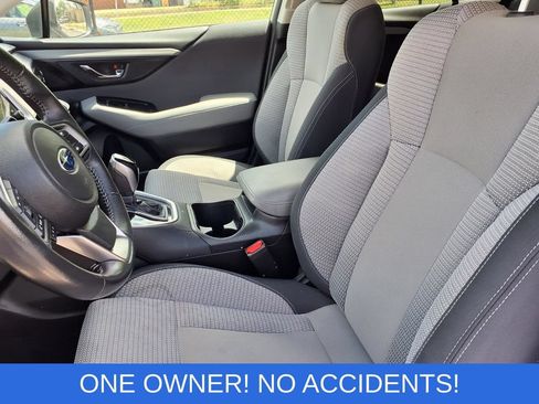 Used 2023 Subaru Outback Premium AWD/4WD image 3