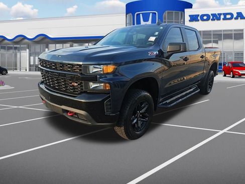 Used 2019 Chevrolet Silverado 1500 Custom Trail Boss w/ Custom Convenience Package image 3