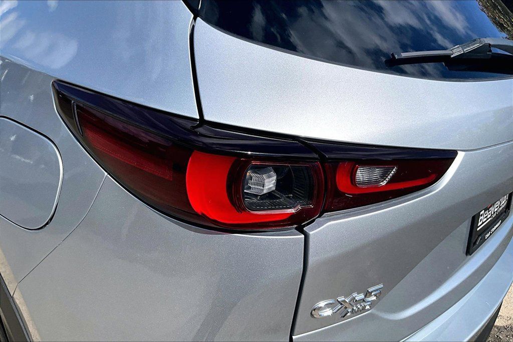 Used 2023 MAZDA CX-5 AWD 2.5 S w/ Premium Package image 28