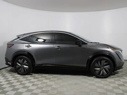 Used 2024 Nissan Ariya FWD image 39