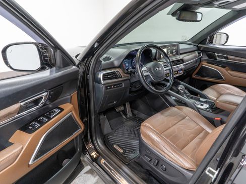 Used 2021 Kia Telluride SX w/ SX Prestige Package AWD/4WD image 12