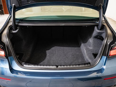 Used 2023 BMW 540i xDrive image 17