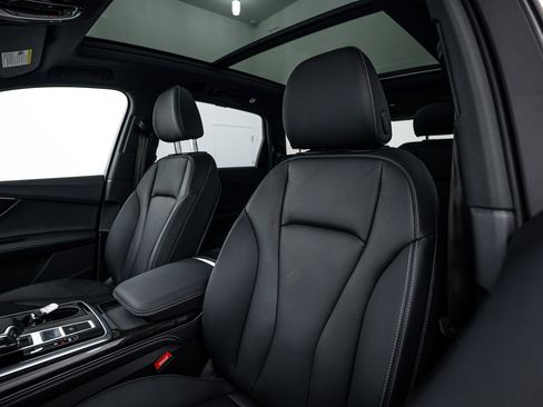 Used 2025 Audi Q7 3.0T Premium Plus image 16