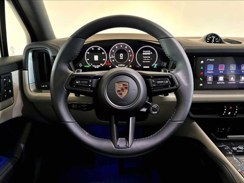 New 2026 Porsche Cayenne AWD/4WD image 15