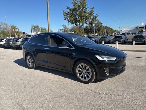 Used 2020 Tesla Model X Long Range image 6