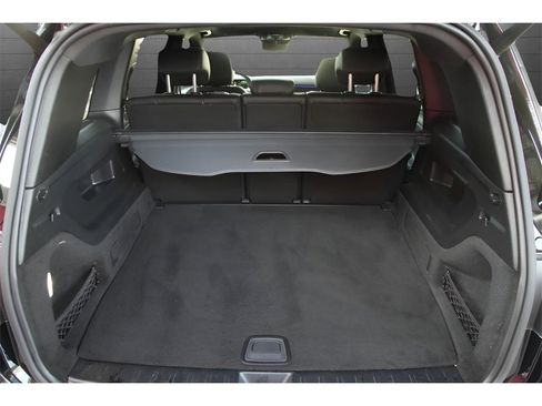 Used 2021 Mercedes-Benz GLB 35 AMG 4MATIC w/ Multimedia Package image 43