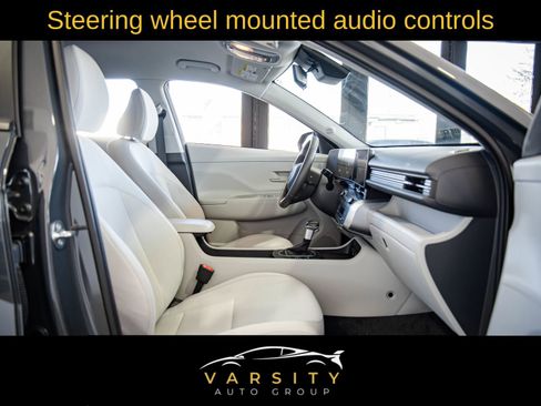 Used 2025 Hyundai Kona SEL image 17