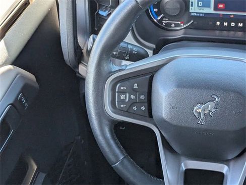 Used 2024 Ford Bronco Wildtrak image 19